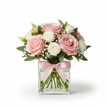 Sweet Blush â€“ Pink Roses Vase
